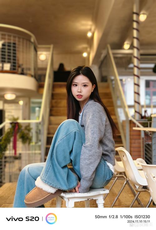 女生人像照片无美颜_不加修饰的街拍美,真实自然最动人 女生人像照片无美颜_不加修饰的街拍美,真实自然最动人