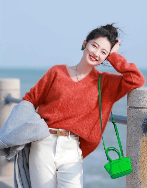 女生怎样拍照才好看_光线姿势是关键