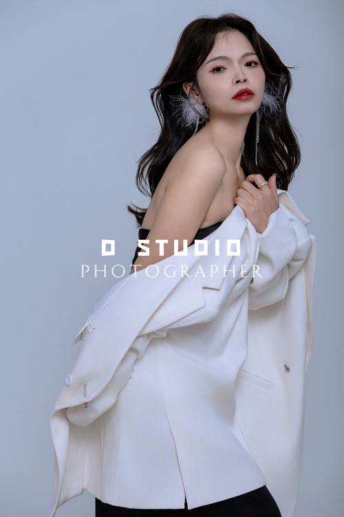 摄影师高清人像写真_拍出高级感大片选对摄影师