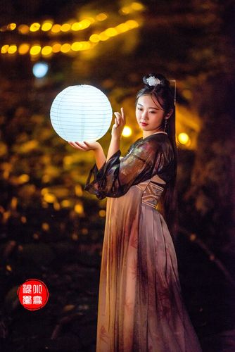 怎么拍照没有灯影_避难看灯影！巧用光线拍出干净照