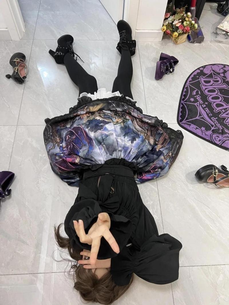 为什么躺下拍照很丑_睡觉照镜子，为啥总比平时丑？