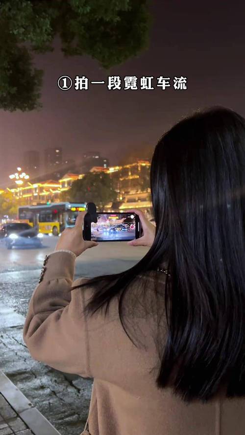 晚上怎么拍出清晰照片_稳准低，轻松拍好夜色