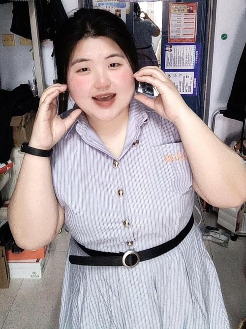 胖子怎么拍照好看_放松自信，自然更美