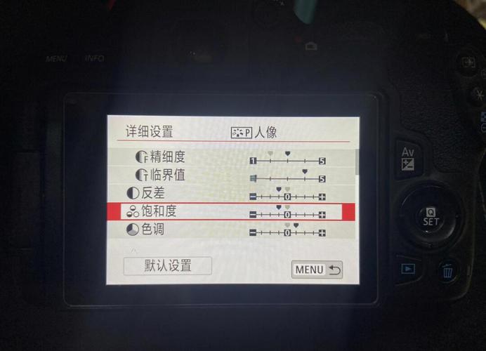 阴天室内拍照参数怎么设置_ISO光圈快门平衡技巧