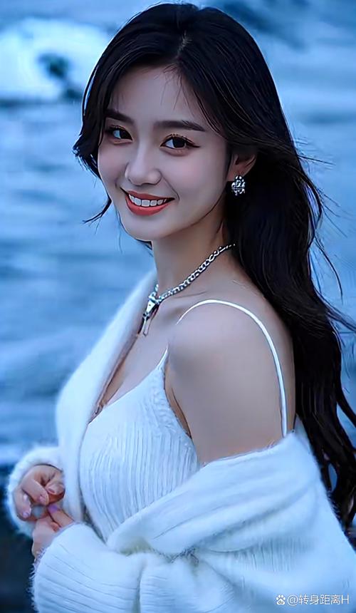顶级美颜真人照片_骨相皮相气质经历，多元审美真自然