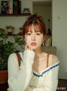 女生艺术照室内拍照姿势大全_性感自信，拒绝暴露