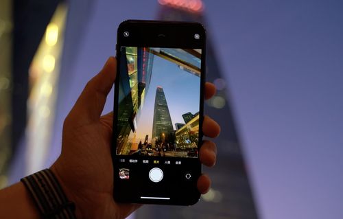 苹果11pro怎么拍照好看_iPhone 11 Pro相机手动调整技巧