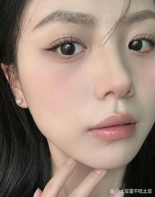 不开美颜的照片女_女明星卸妆后真实容颜对比，真实美更动人