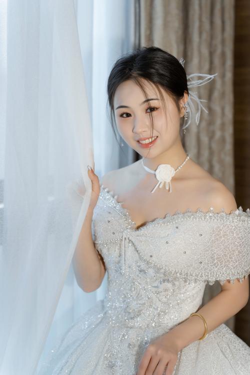 结婚前去拍写真摄影师_记录真情瞬间，留住珍贵回忆