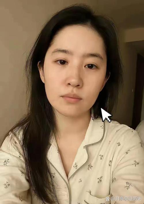 女孩子正脸照片没有开美颜的_真实美更受欢迎,素颜自信最动人 女孩子正脸照片没有开美颜的_真实美更受欢迎,素颜自信最动人