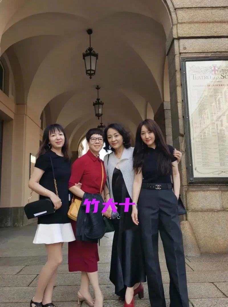 照片所有人一起美颜_记录生活还是追求完美？