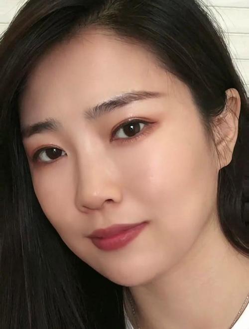 女孩子正脸照片没有开美颜的_真实美更受欢迎,素颜自信最动人 女孩子正脸照片没有开美颜的_真实美更受欢迎,素颜自信最动人