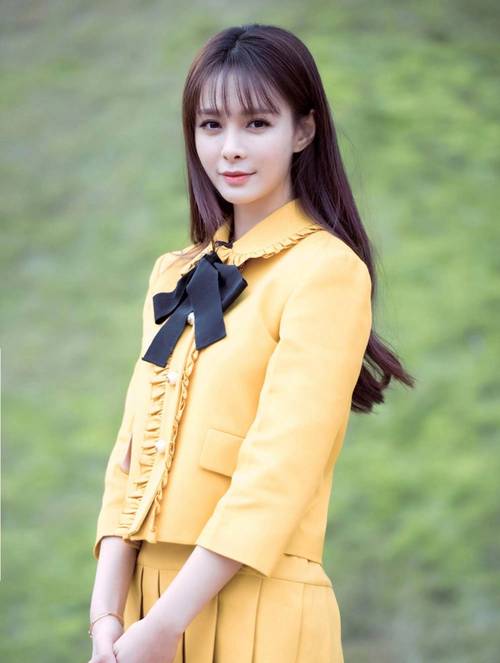 2.沈梦辰妆后的照片_沈梦辰妆容巨变，惊艳十年蜕变路