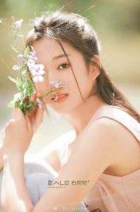 人像摄影精选_光影构图显人像之美